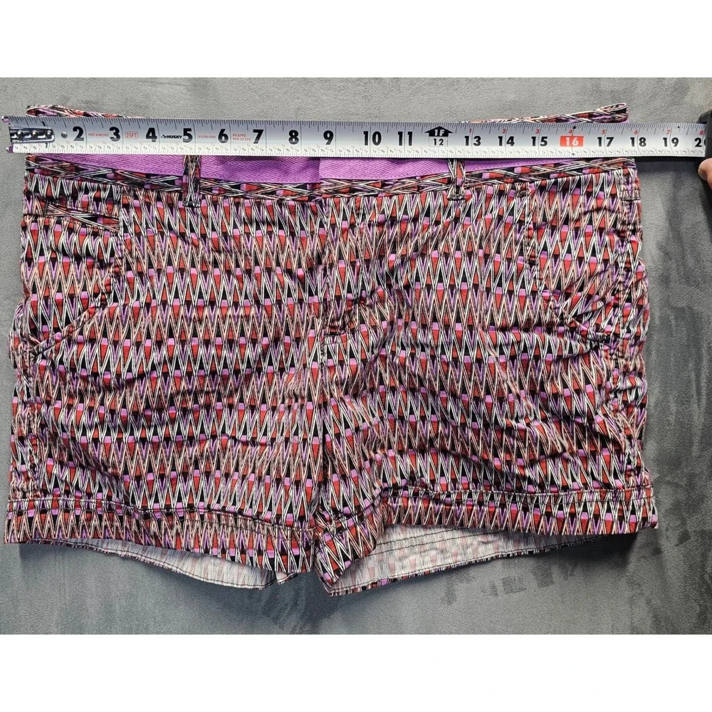 ATHLETA Airel Fo Sho Cotton Thistle Purple Zigzag Print Shorts Women's Size 12